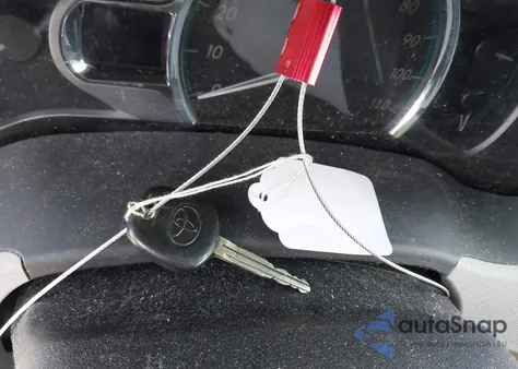 2011 Toyota Sienna Xle from USA, damaged, VIN 5TDDK3DC9BS022399